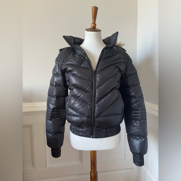 BILLABONG Black Shiny Puffer Coat Bomber Jacket Faux Fur Hood Size Small - Picture 1 of 12
